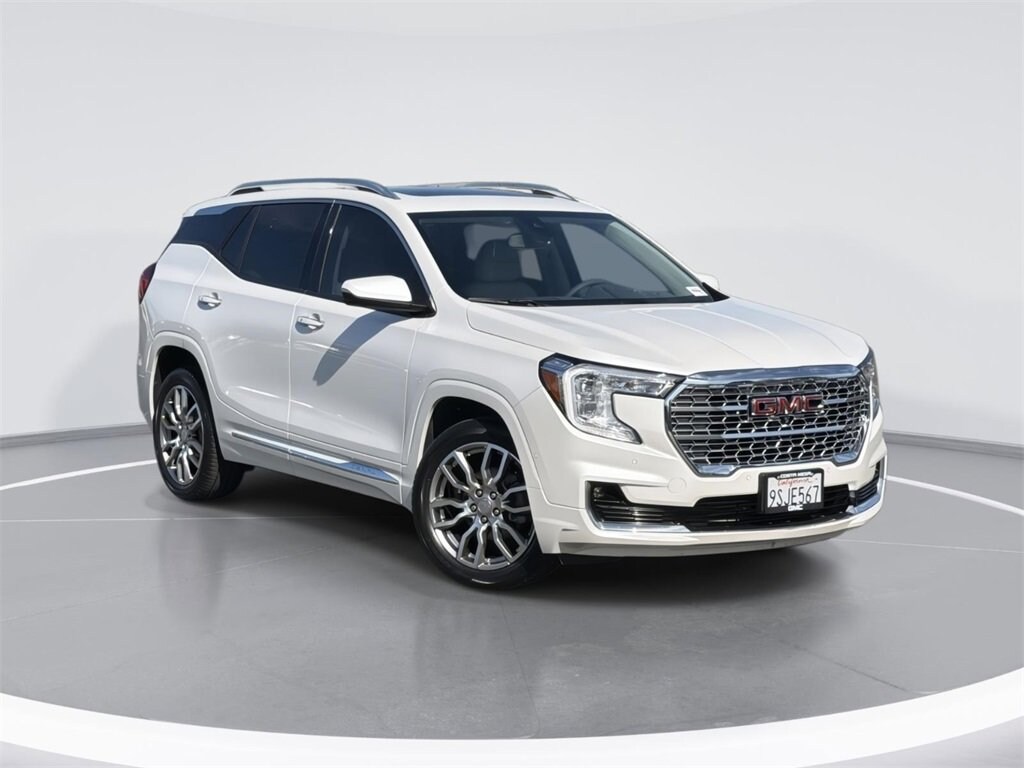 Used 2023 GMC Terrain Denali SUV