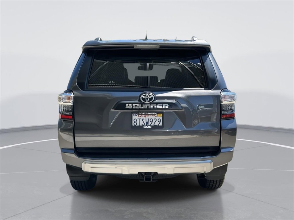 2021 Toyota 4Runner TRD Premium photo 2