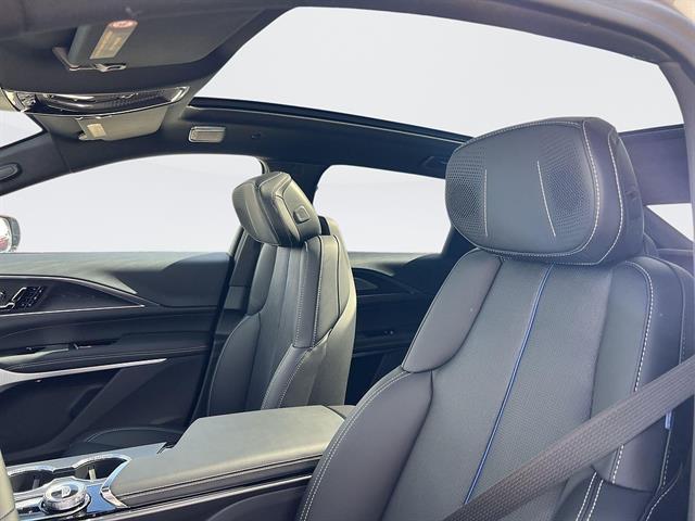 2026 Cadillac LYRIQ V - Photo 26