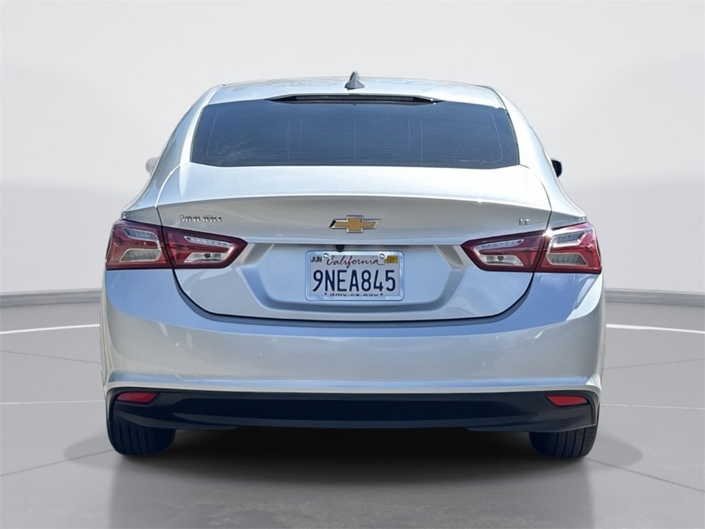 2022 Chevrolet Malibu 1LT photo 4