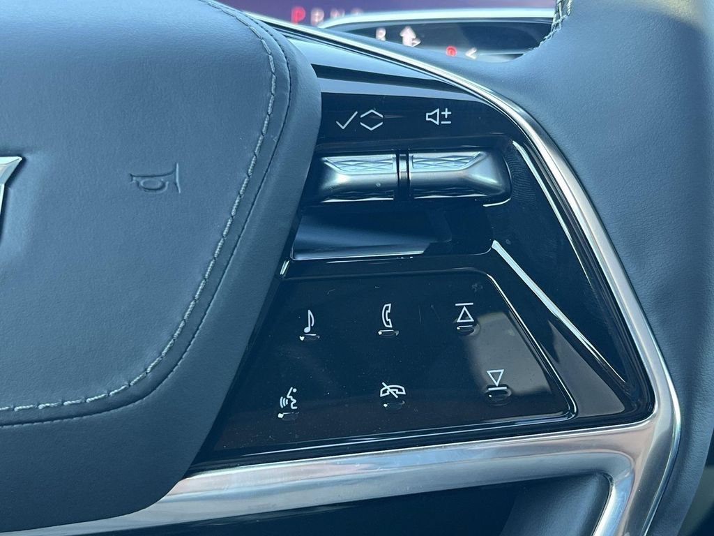 2025 Cadillac Escalade IQ Luxury 2 - Photo 14