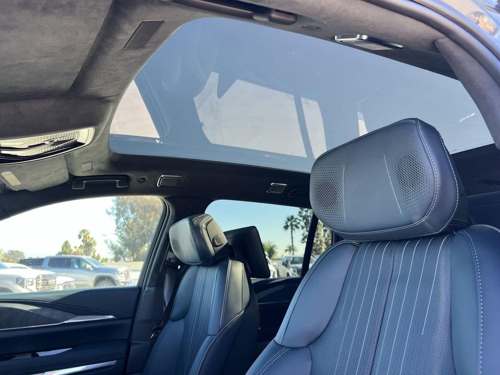2025 Cadillac Escalade IQ Sport 2 - Photo 26