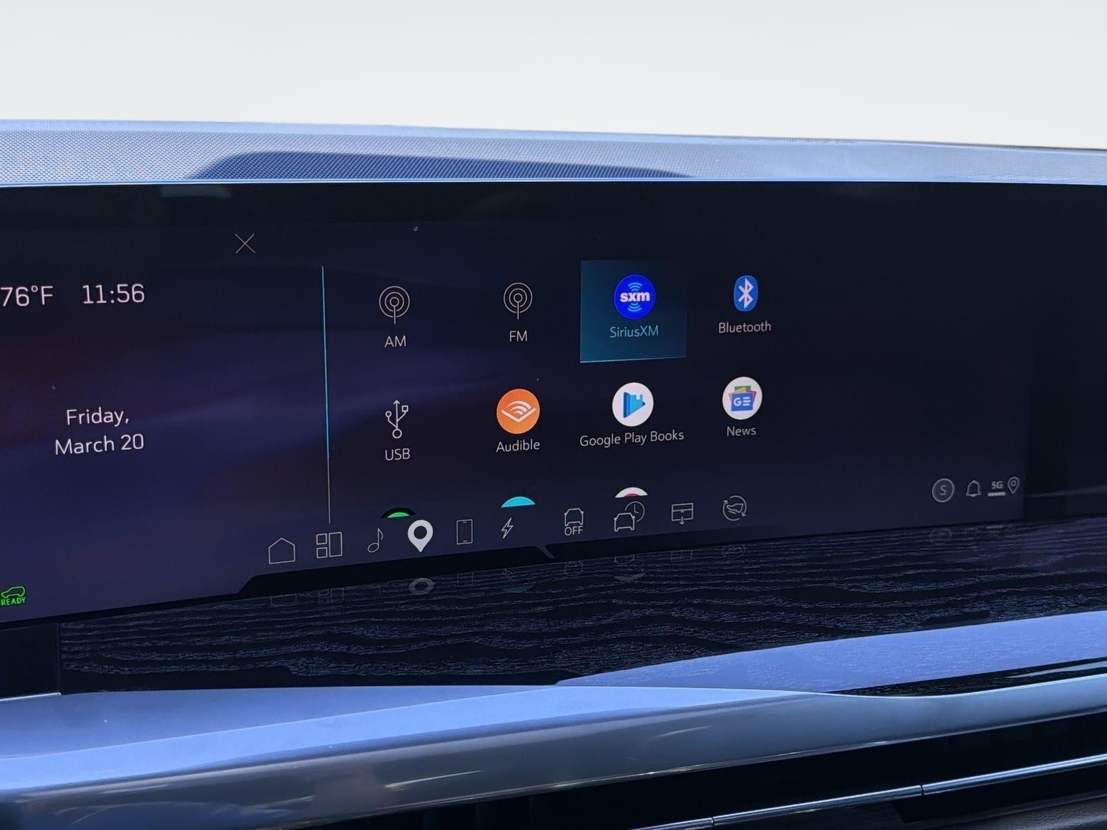2026 Cadillac Escalade IQ Sport - Photo 15