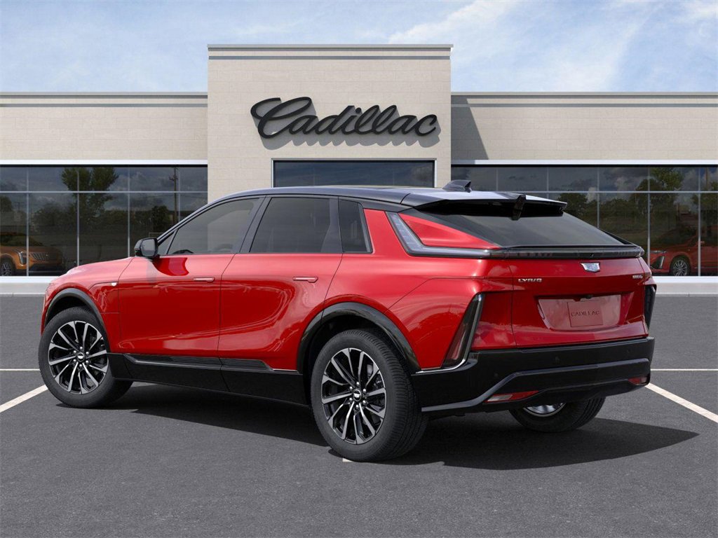 2025 Cadillac Lyriq Sport photo 3