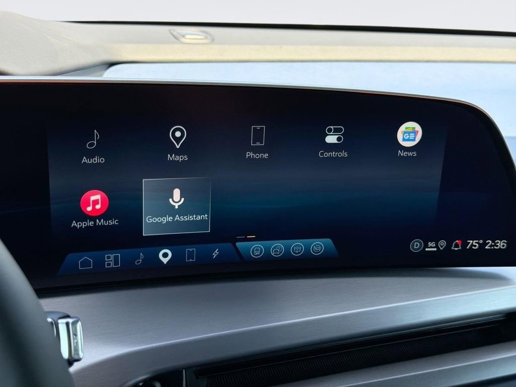 2026 Cadillac VISTIQ Premium Luxury - Photo 16