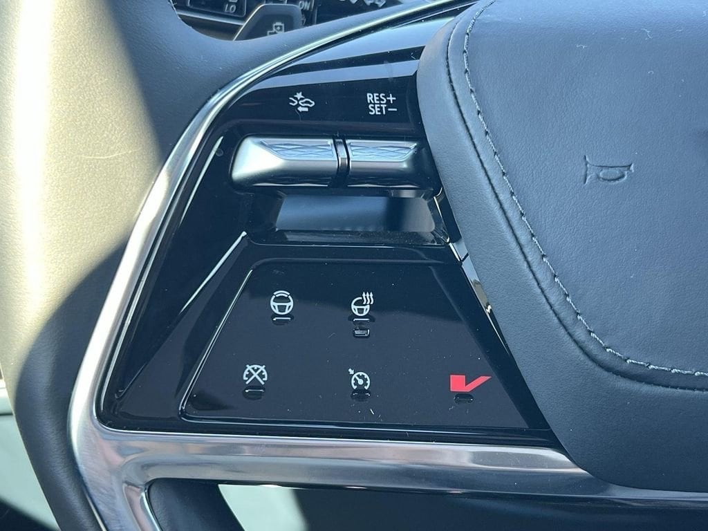 2025 Cadillac Escalade IQ Luxury 2 - Photo 13