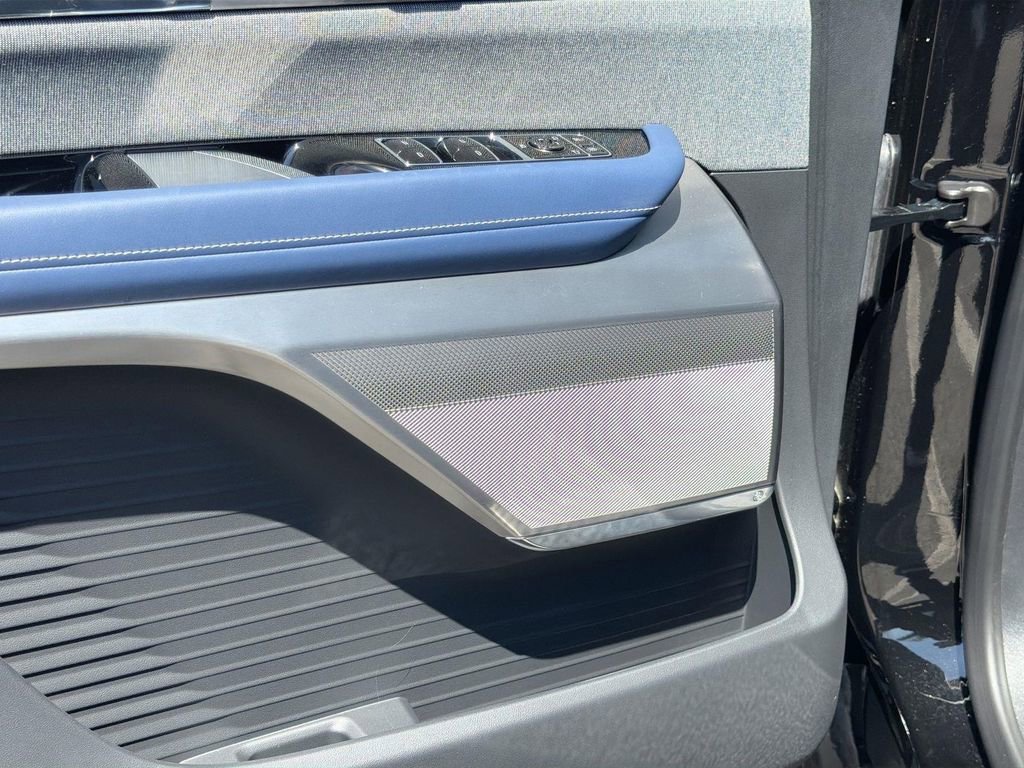 2026 Cadillac VISTIQ Premium Luxury - Photo 20