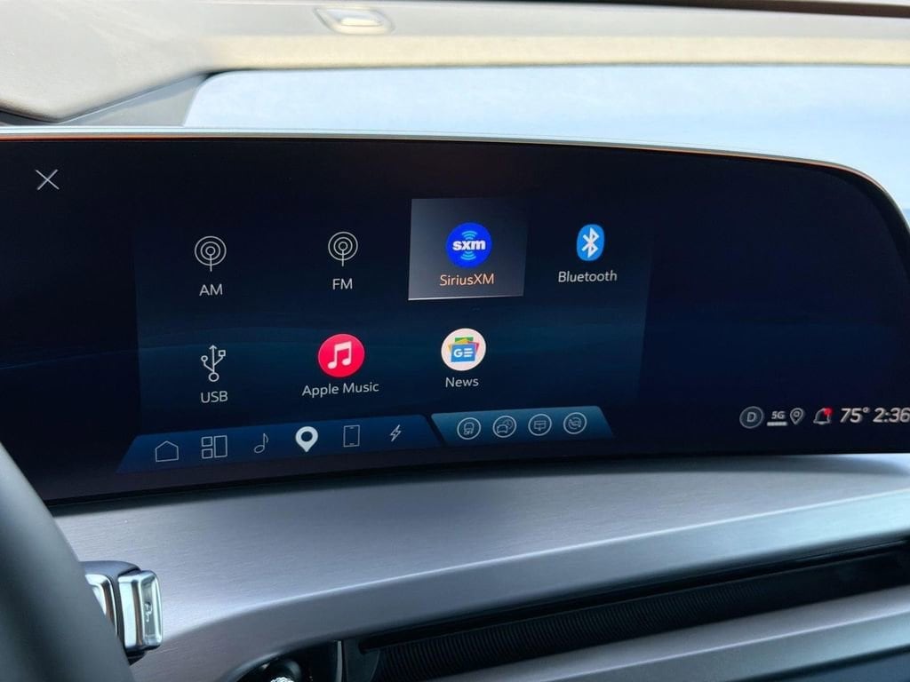 2026 Cadillac VISTIQ Premium Luxury - Photo 15