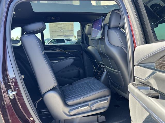 2026 Cadillac Escalade IQ Sport - Photo 34