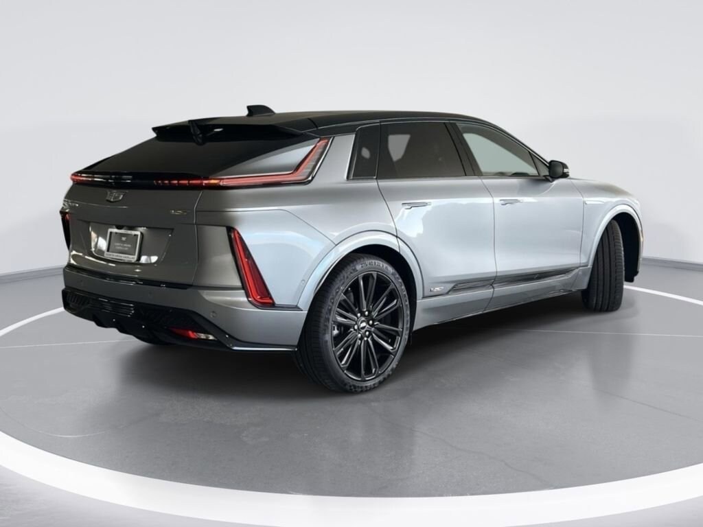 New 2026 CADILLAC LYRIQ V-Series SUV