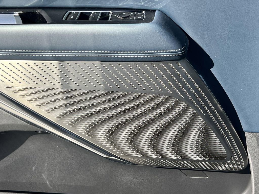 2025 Cadillac Escalade IQ Sport 2 - Photo 23
