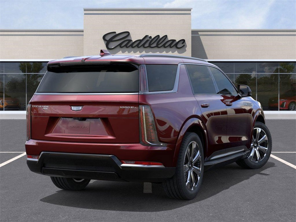 2026 Cadillac Escalade Luxury photo 2