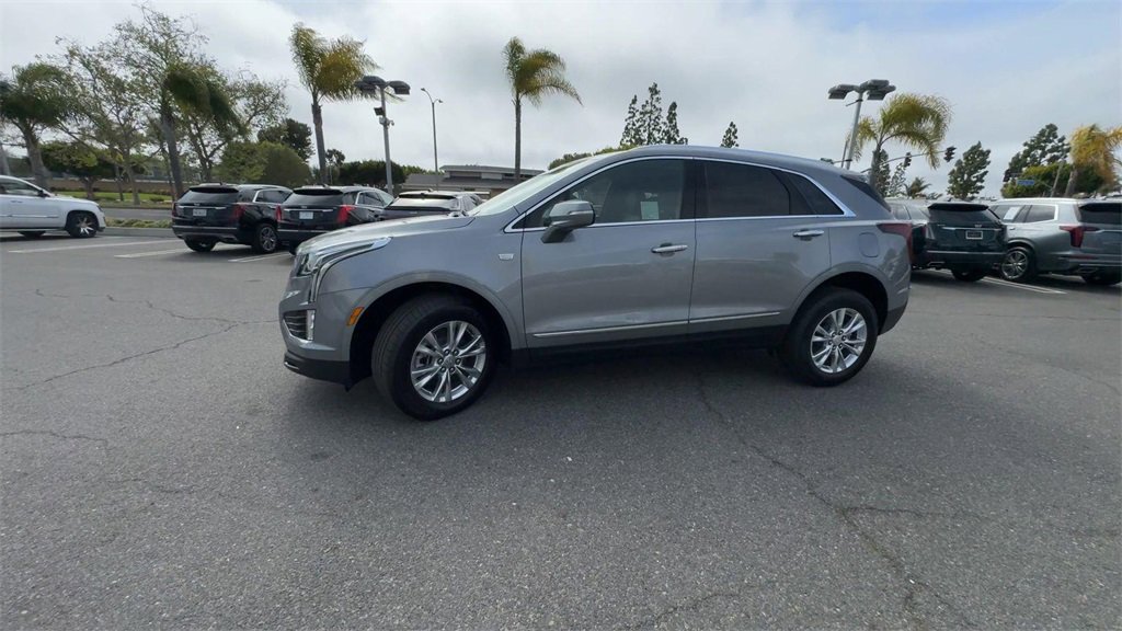 2025 Cadillac XT5 Luxury photo 4