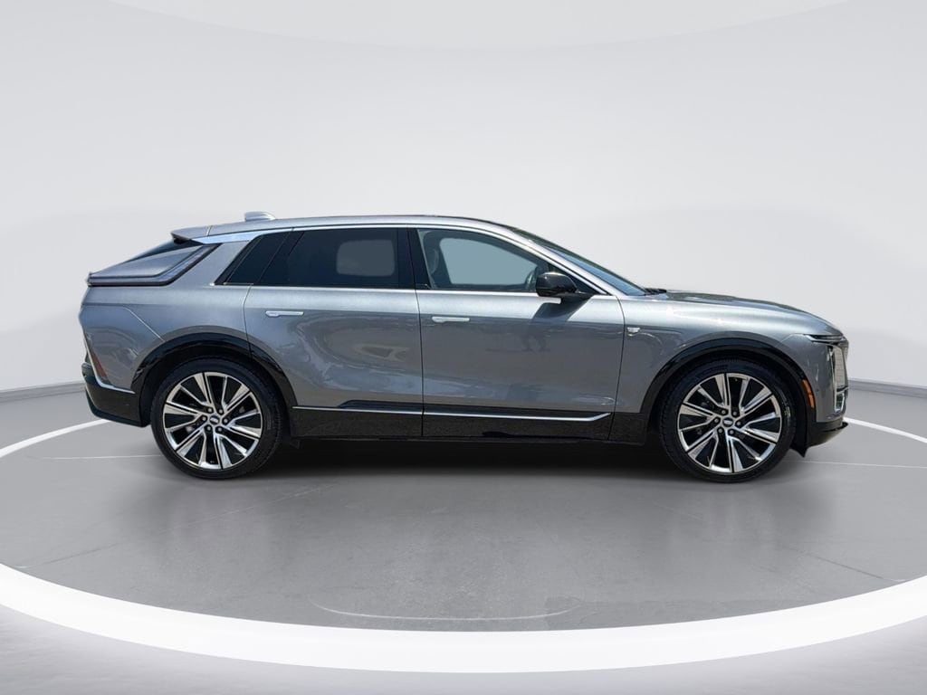 Certified 2023 CADILLAC LYRIQ Luxury SUV