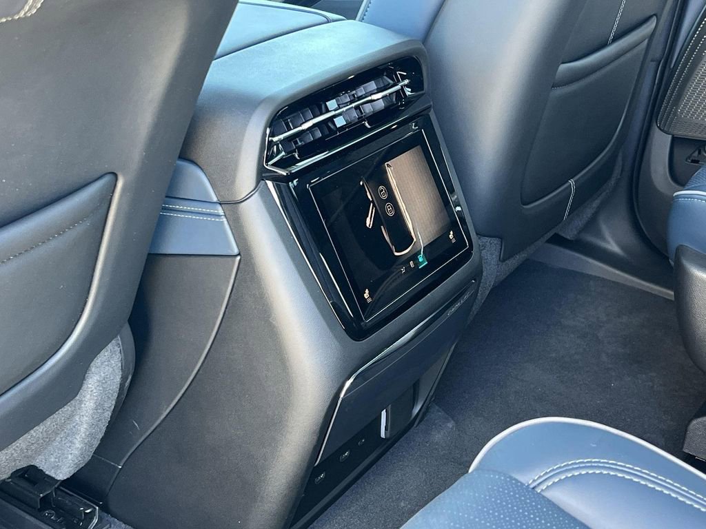 2025 Cadillac Escalade IQ Sport 2 - Photo 30