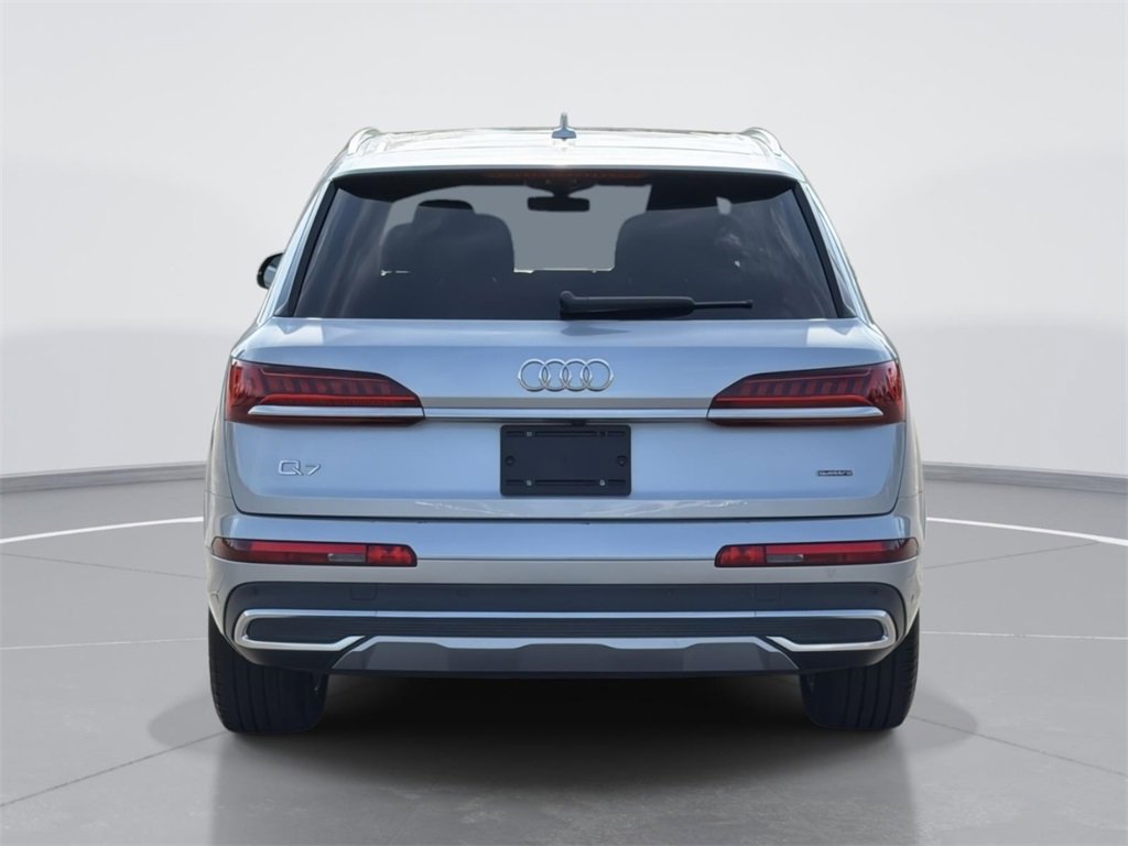 2023 Audi Q7 Premium Plus photo 4