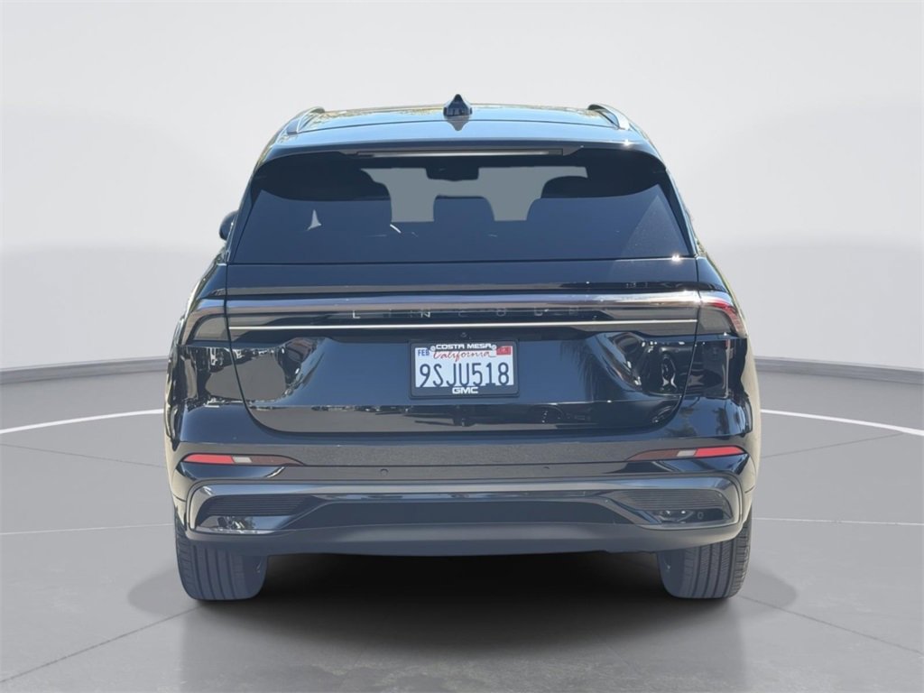 2025 Lincoln Nautilus Reserve photo 2