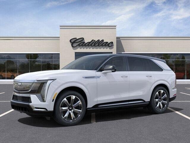 2025 Cadillac Escalade IQ Luxury photo 2