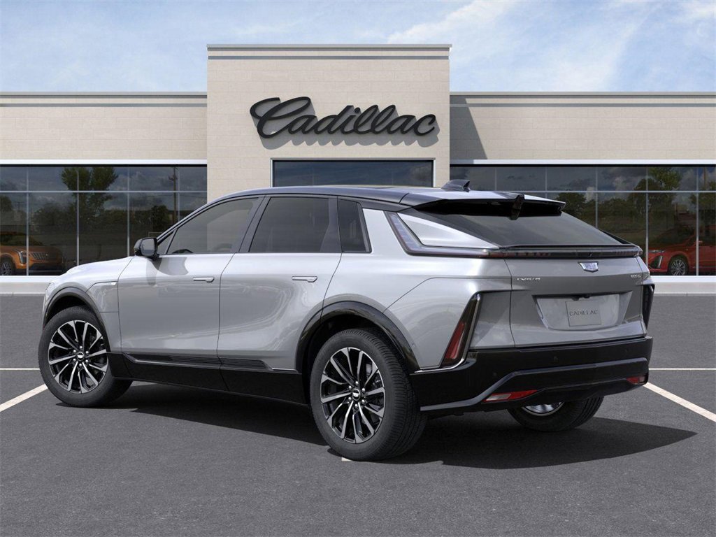 2025 Cadillac Lyriq Sport photo 3