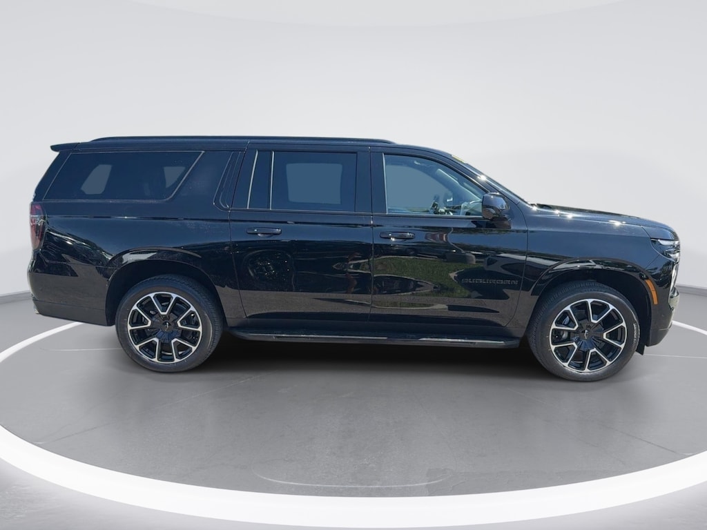 Used 2026 Chevrolet Suburban RST SUV