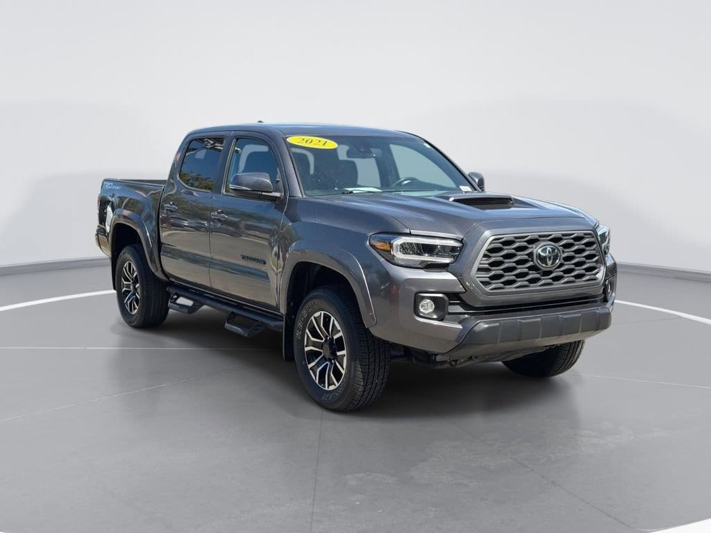 Used 2021 Toyota Tacoma 2WD SR5
