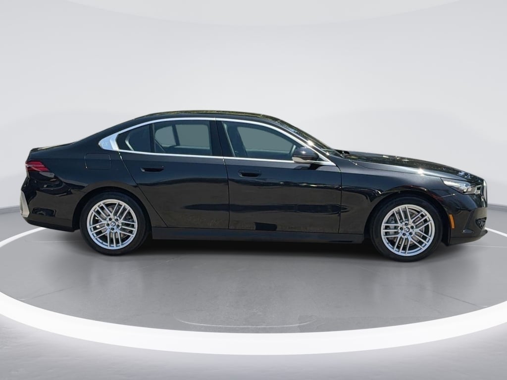 Used 2025 BMW 5 Series 530i
