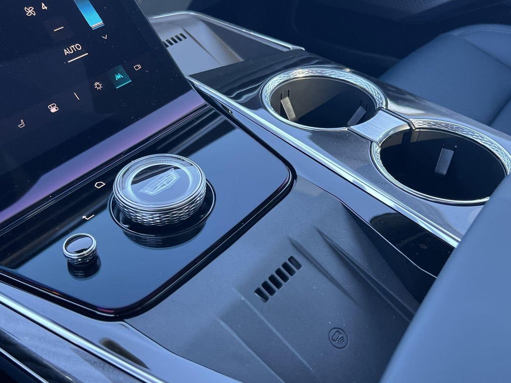 2025 Cadillac Escalade IQ Sport 2 - Photo 21