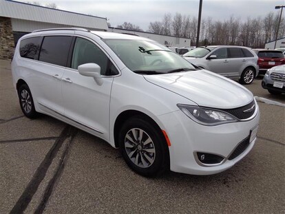 New 2020 Chrysler Pacifica Touring L Plus For Sale Wautoma Wi