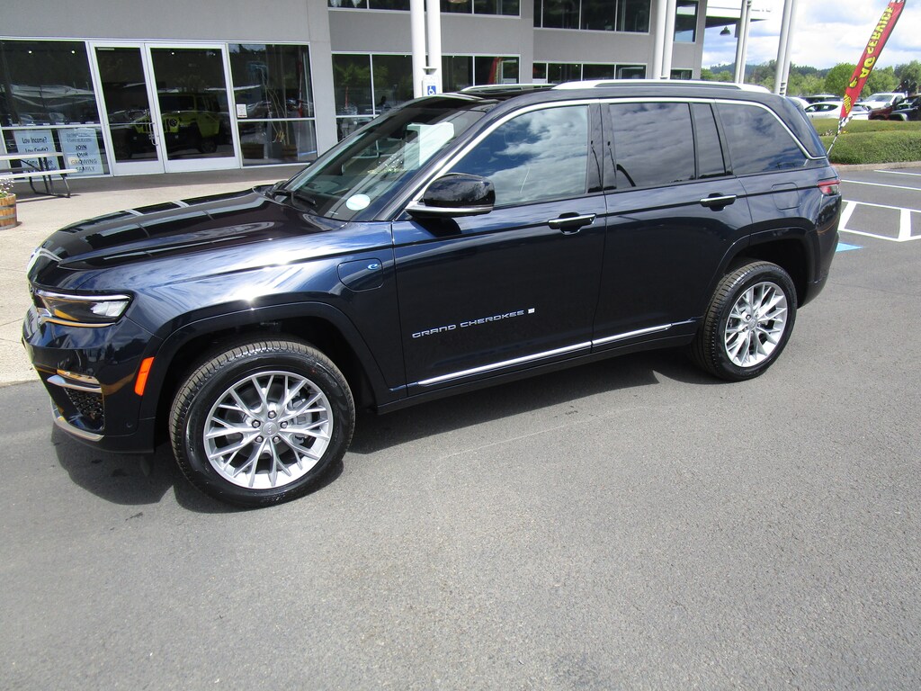 New 2023 Jeep Grand Cherokee 4xe SUMMIT For Sale in Cottage Grove OR