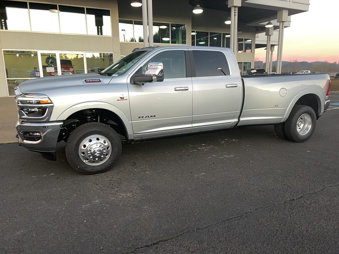 2026 RAM Ram 3500 Pickup Limited/Longhorn's photo