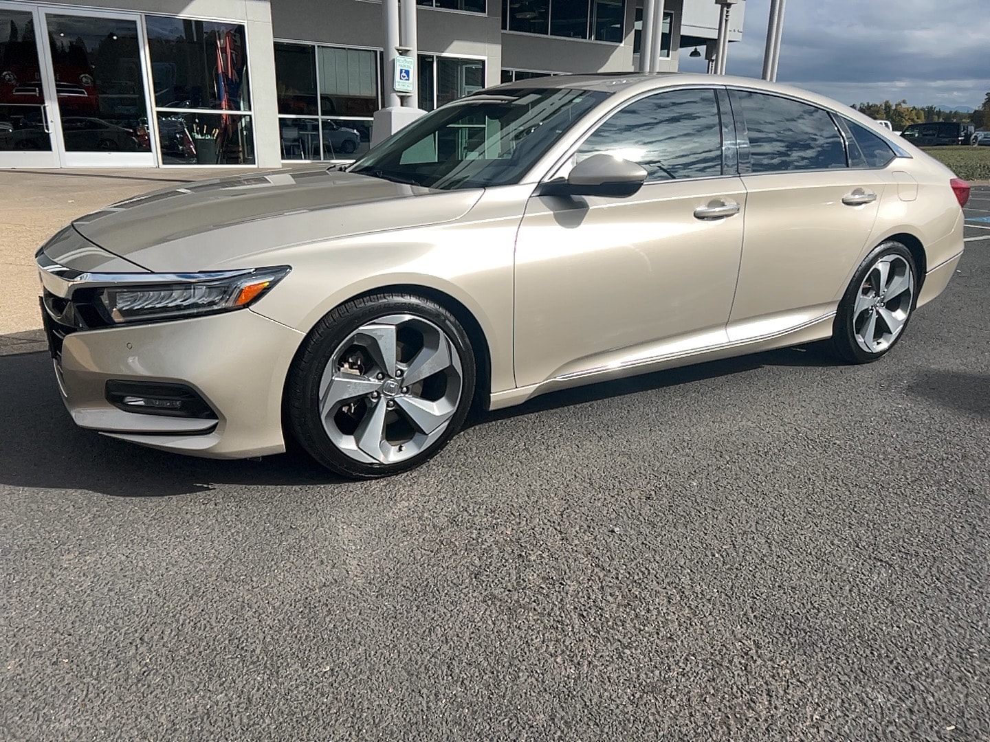 Used 2018 Honda Accord Touring with VIN 1HGCV1F96JA188577 for sale in Cottage Grove, OR