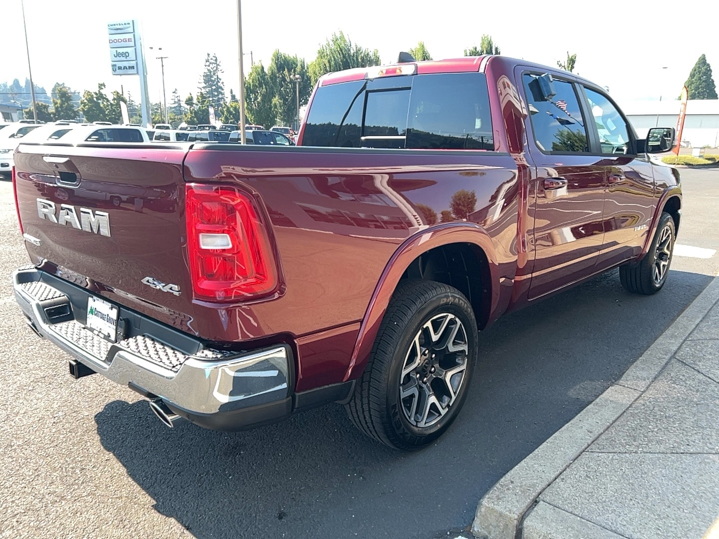 2026 RAM 1500 Laramie - Photo 18