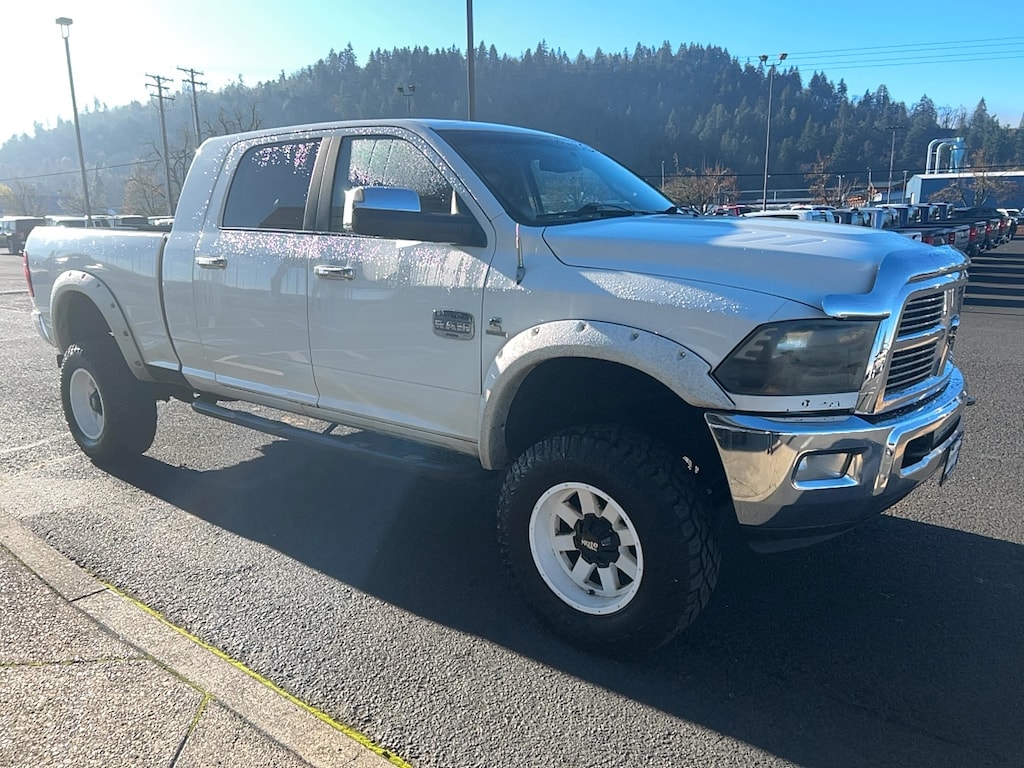 2012 Dodge Ram 3500 Laramie photo 3