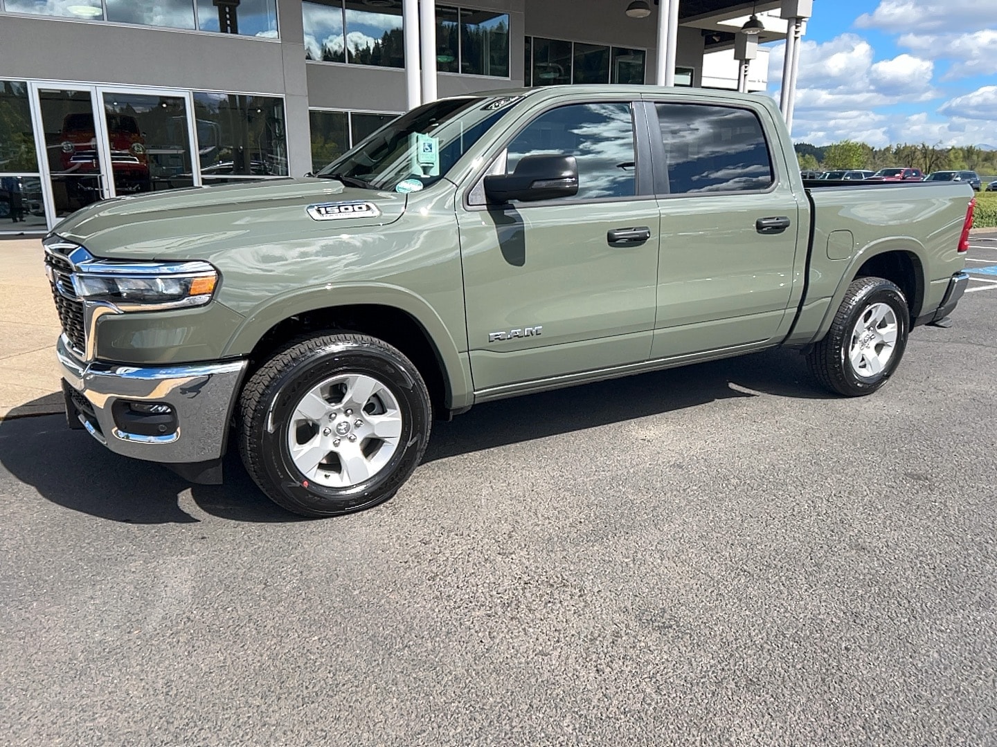 2026 RAM 1500 Big Horn/Lone Star 4x4 Crew Cab 5'7's photo