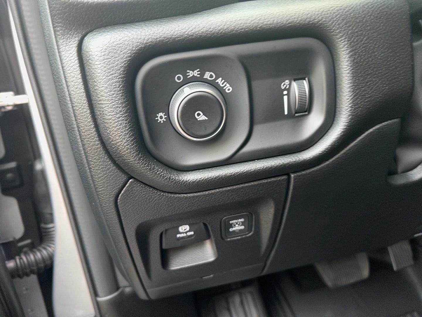 2026 RAM 1500 Tradesman - Photo 26