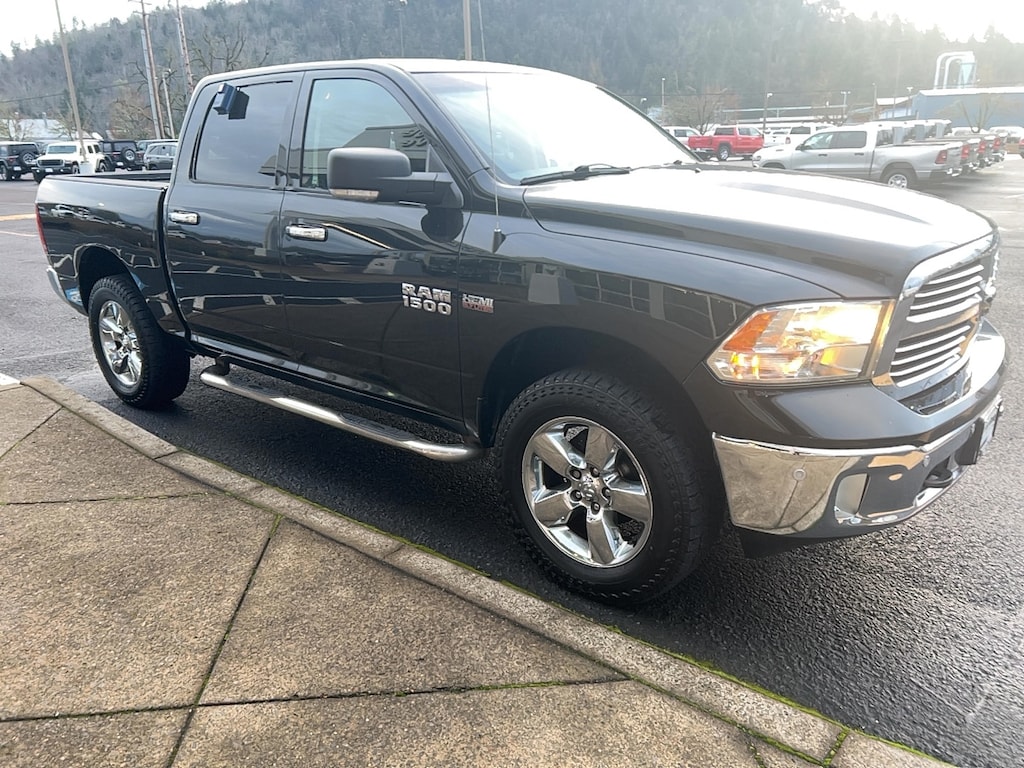 2016 Ram 1500 Big Horn photo 4