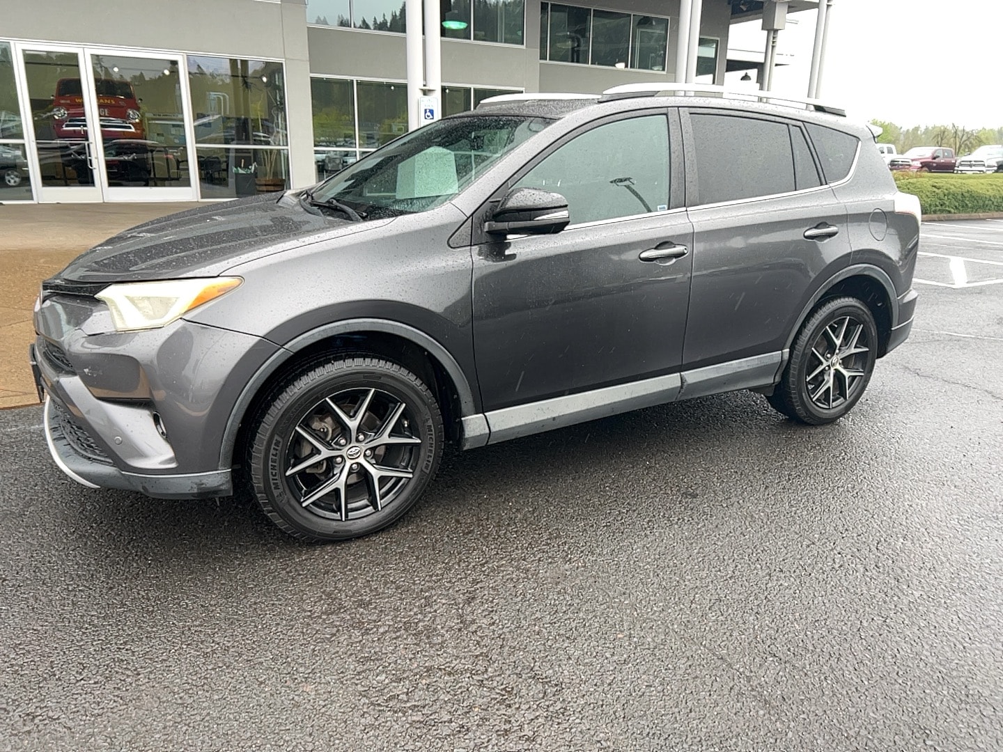 2016 Toyota RAV4 SE