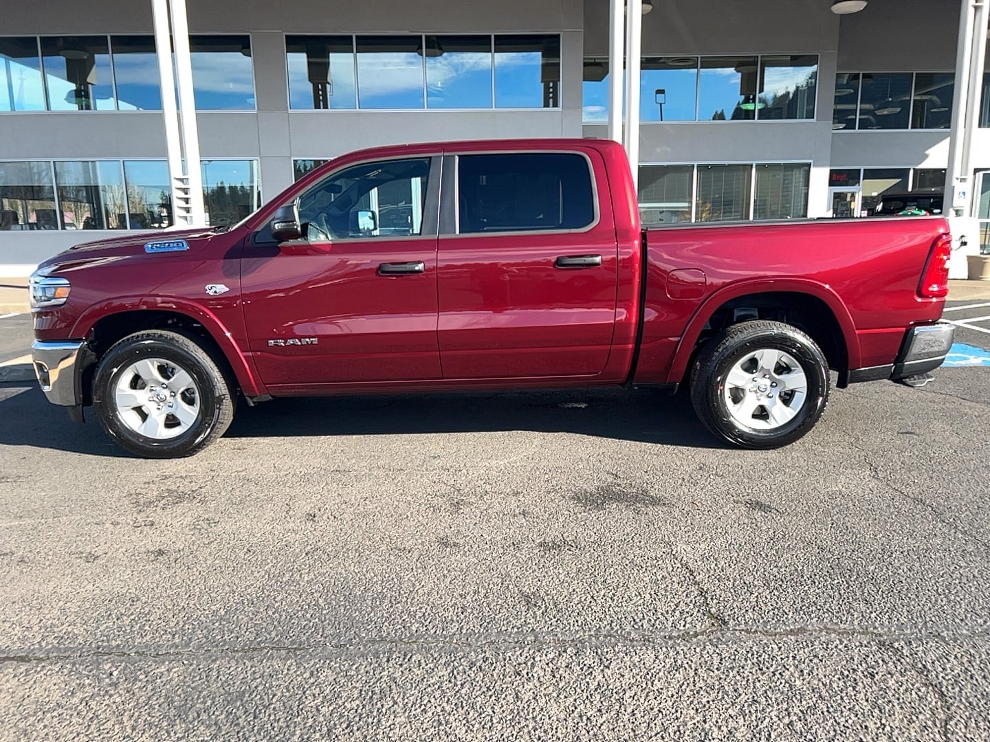 2026 RAM 1500 Big Horn/Lone Star - Photo 9