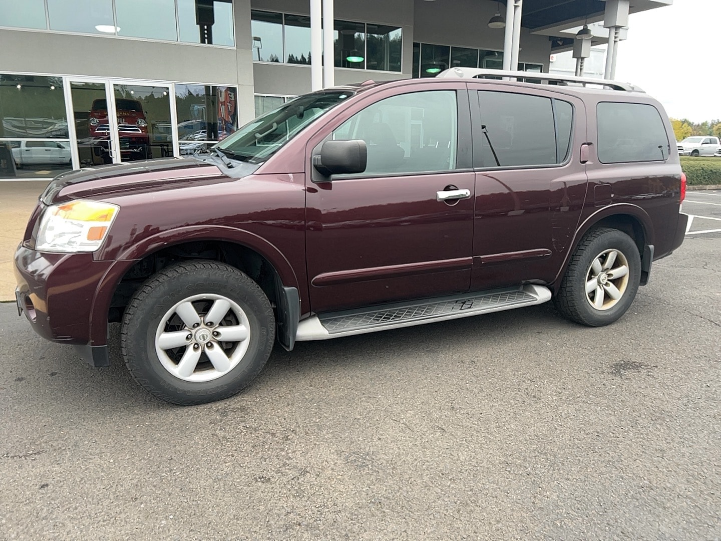 2013 Nissan Armada SV