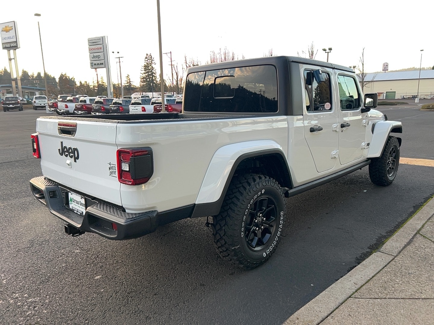 2026 Jeep Gladiator Willys - Photo 16