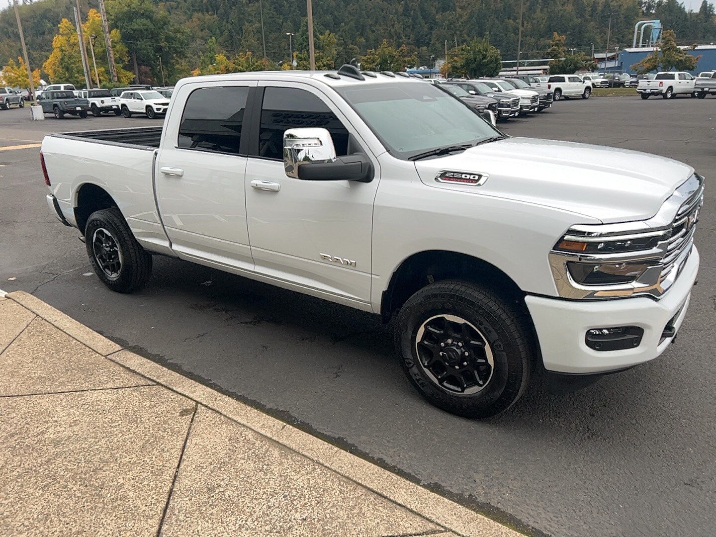 2025 Ram 2500 Laramie photo 4