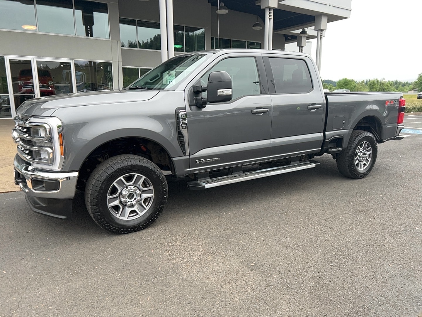 2025 Ford F-250 Lariat 4x4 Crew Cab 6-3/4' Box's photo