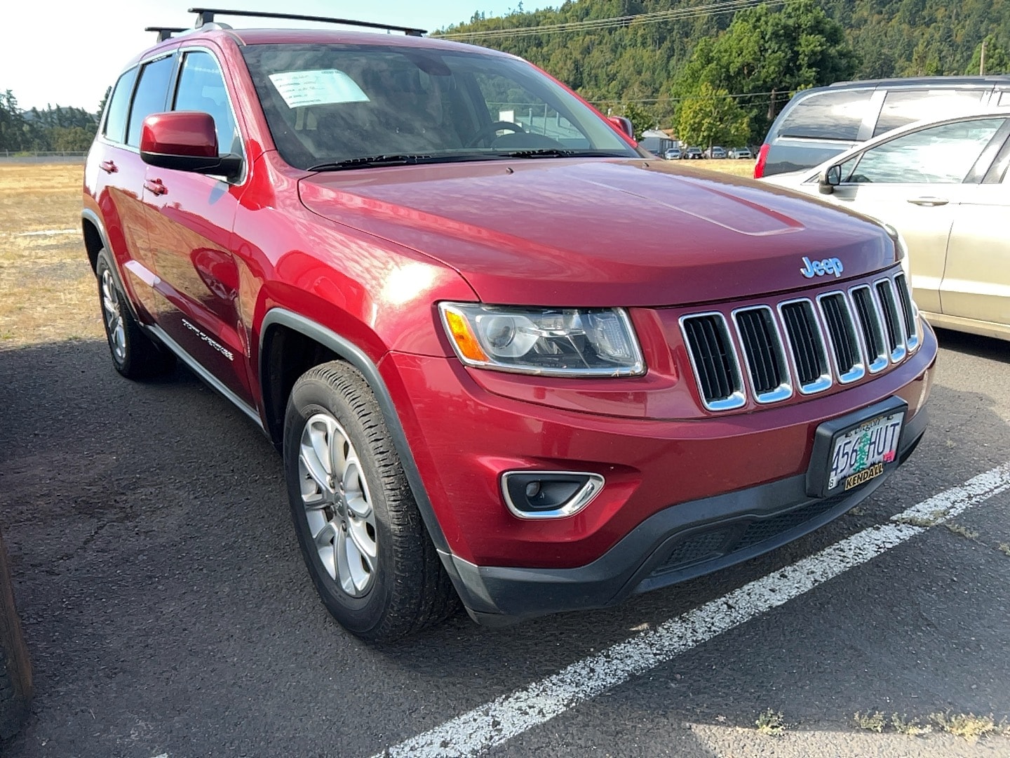 Used 2014 Jeep Grand Cherokee Laredo with VIN 1C4RJFAG7EC143648 for sale in Cottage Grove, OR