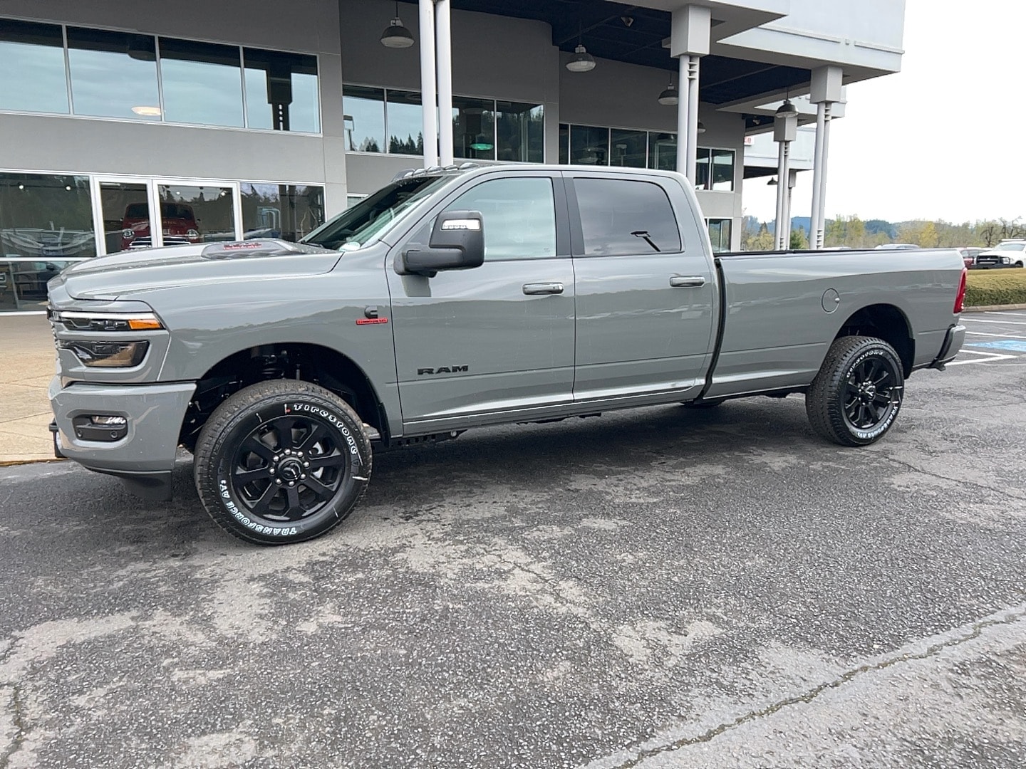 2026 RAM 3500 Laramie 4X4 Crew Cab LWB's photo