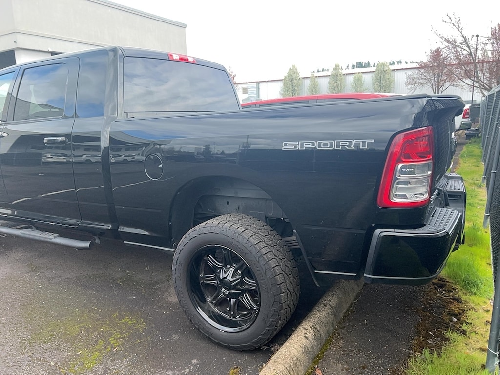 2019 Ram 3500 Big Horn photo 2