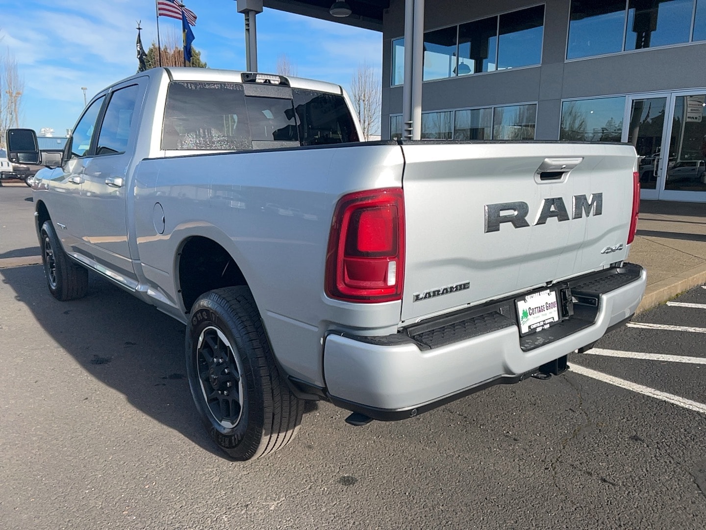 2026 RAM 2500 Laramie - Photo 14