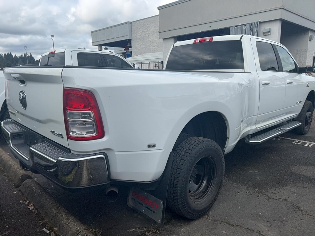 2020 Ram 3500 Big Horn photo 3