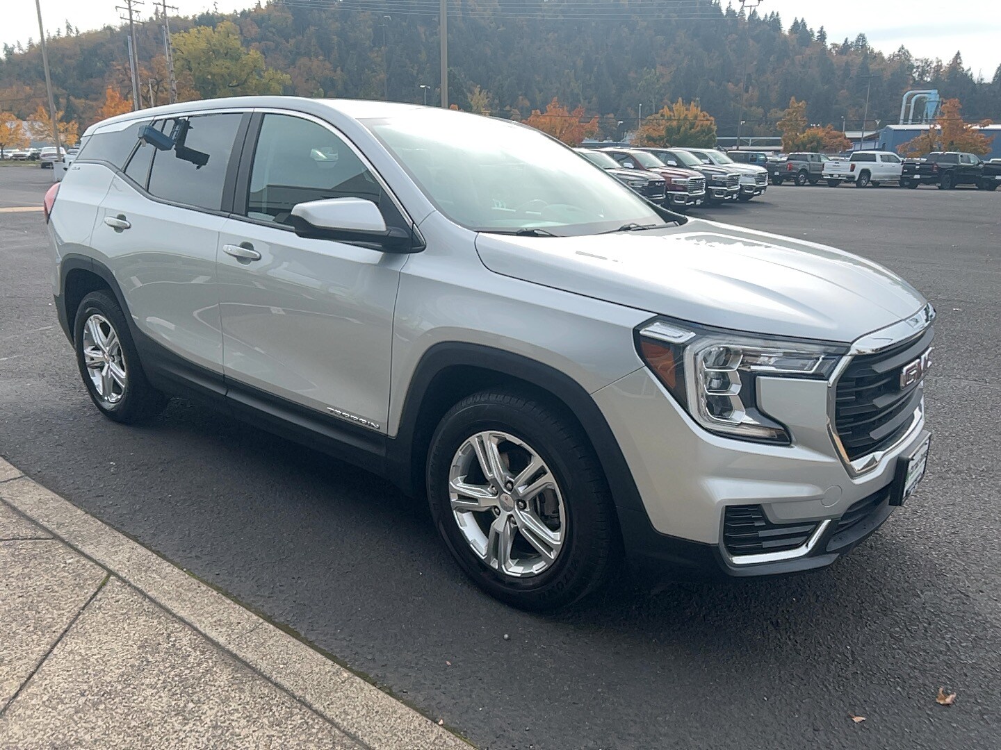2022 Gmc Terrain SLE photo 3