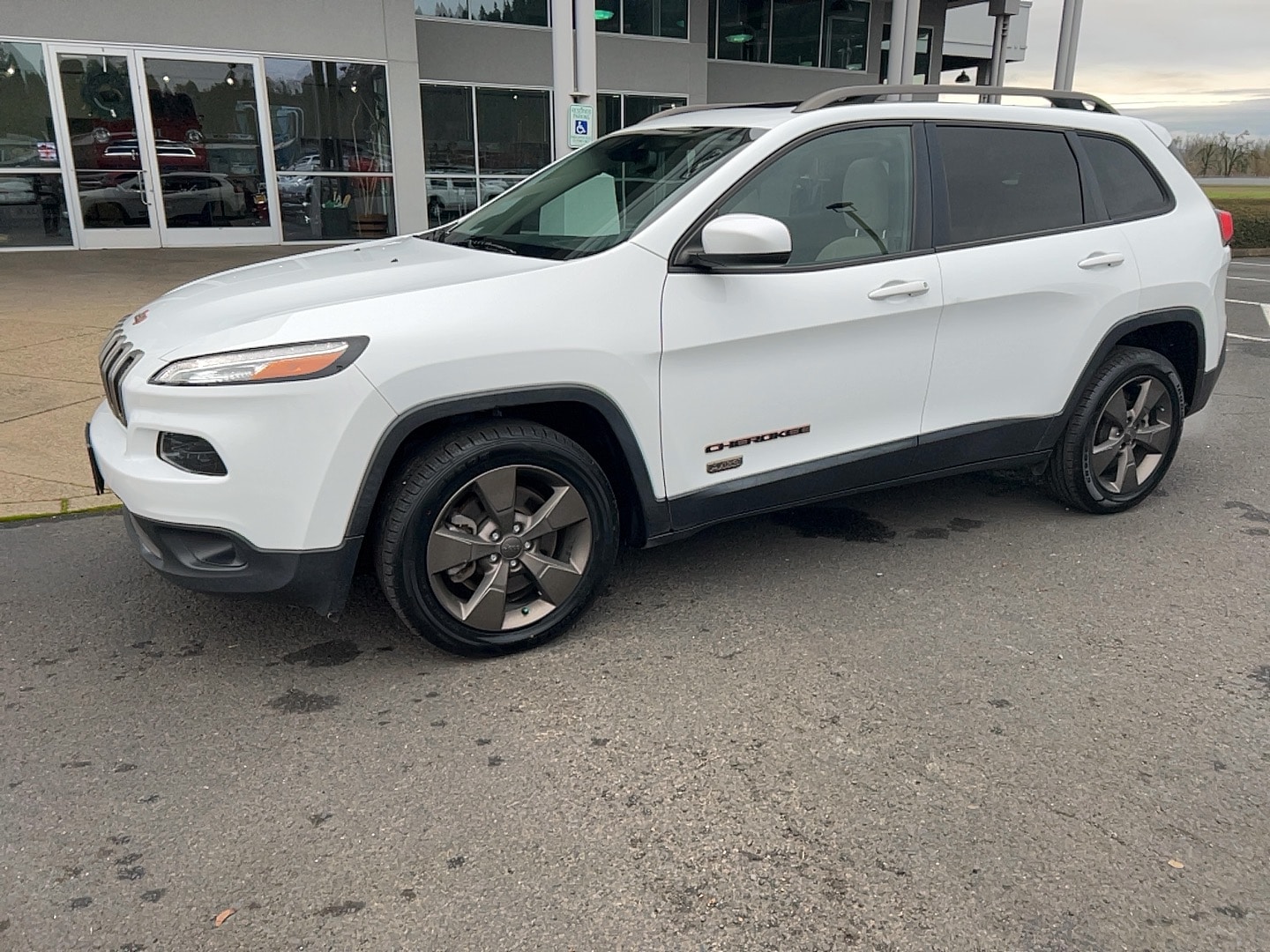 2017 Jeep Cherokee 75th Anniversary