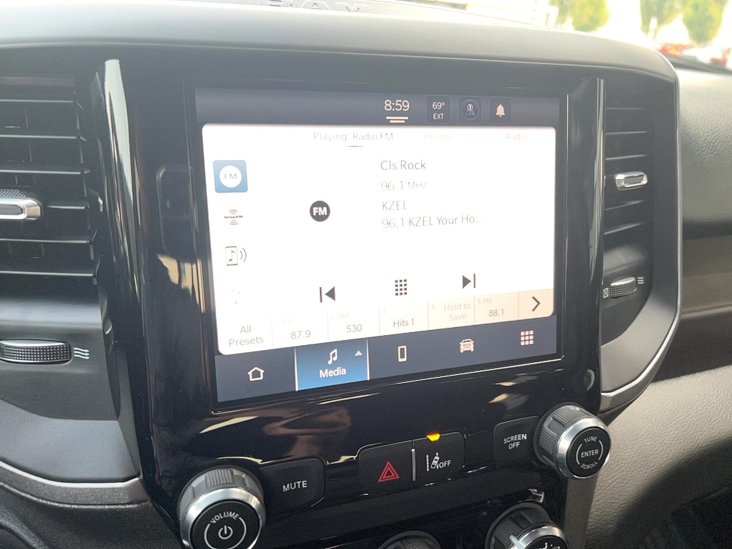 2026 RAM 1500 Tradesman - Photo 35
